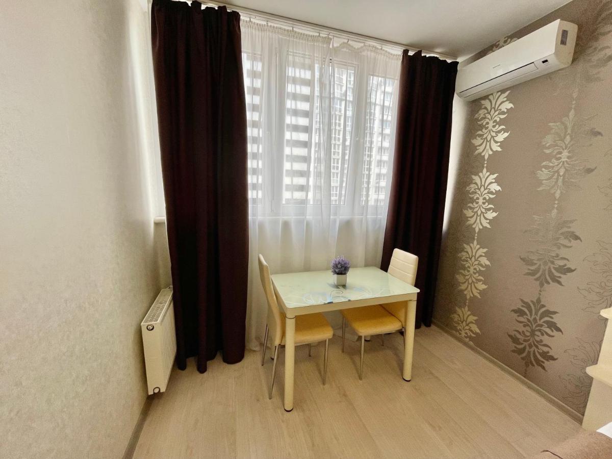 East Residence Kyiv Exterior foto