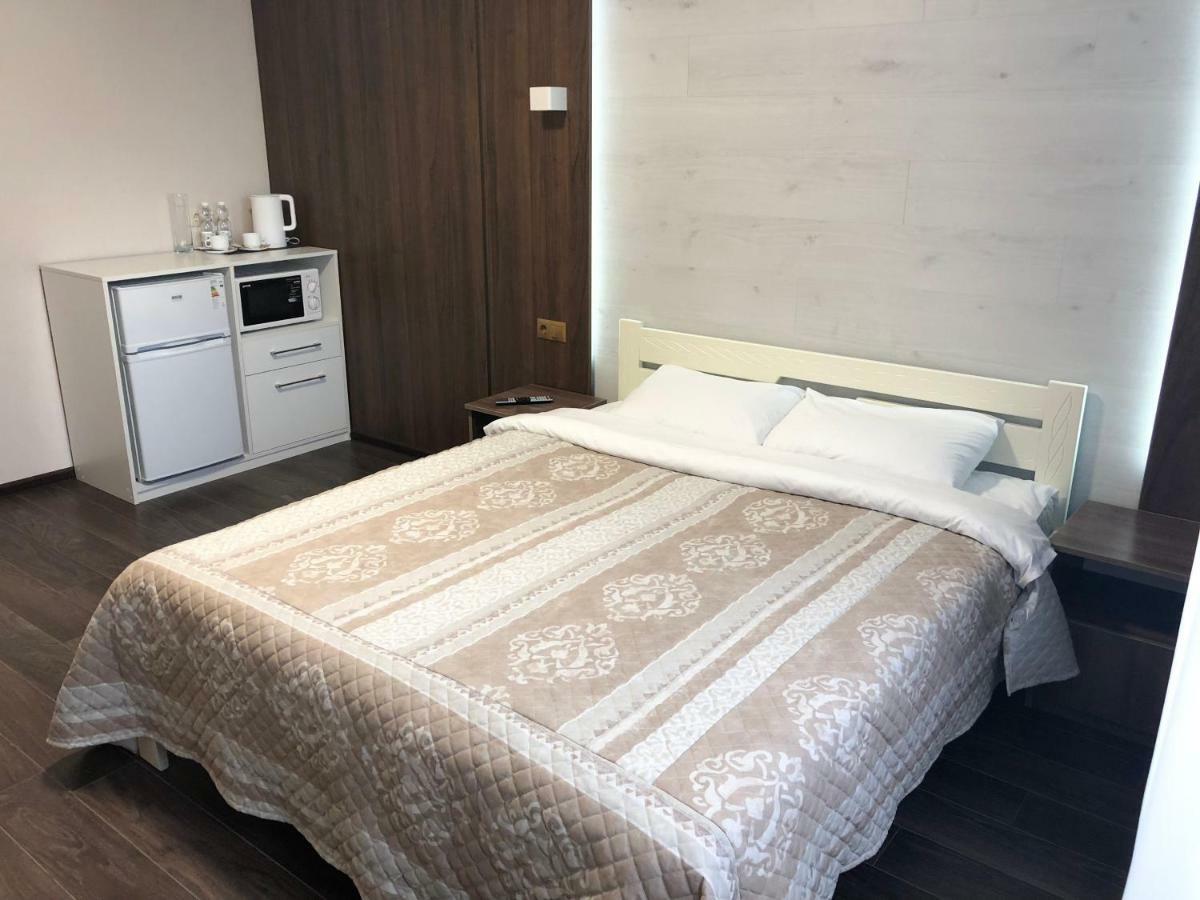 East Residence Kyiv Exterior foto